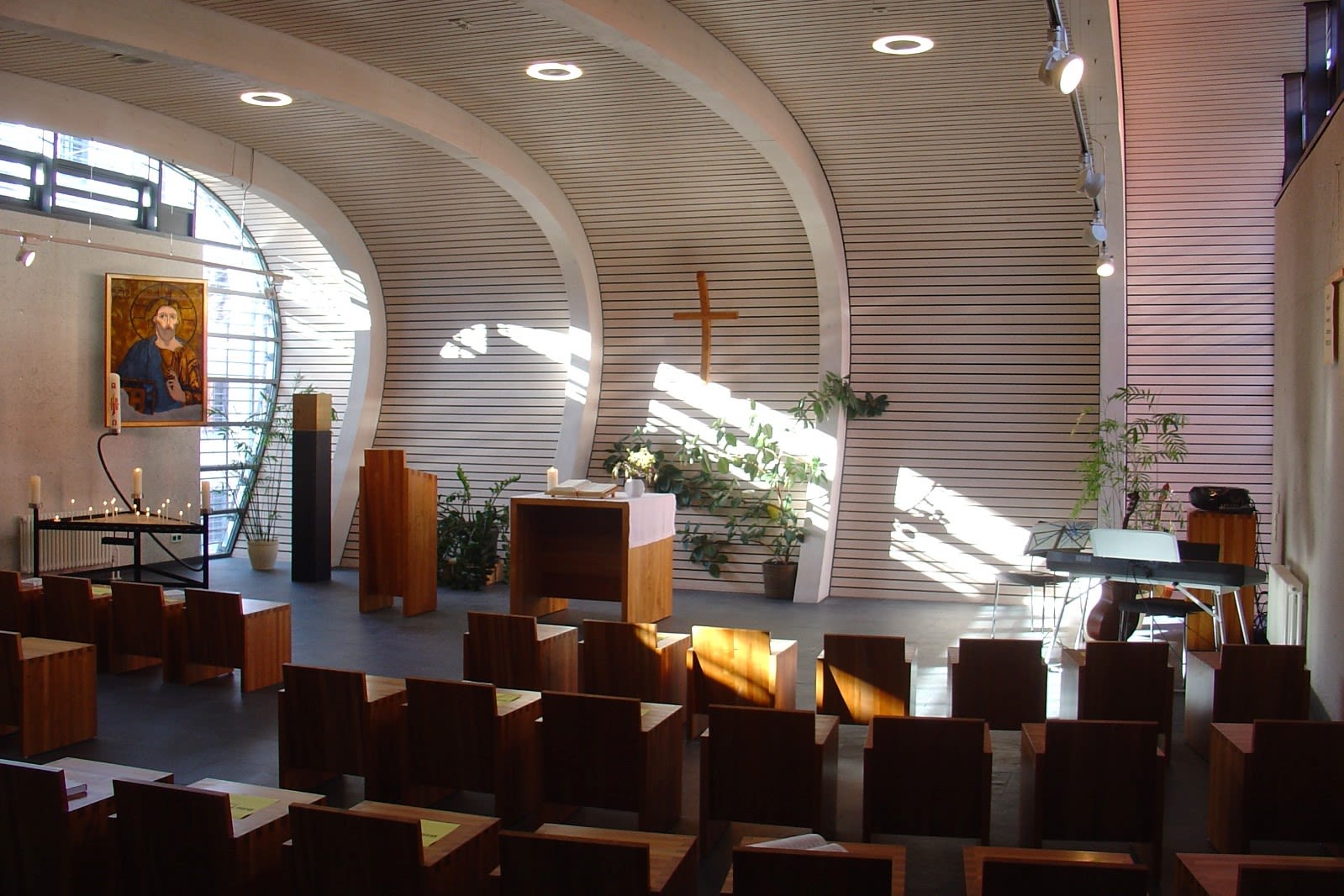 Kirchenraum in der JVA Offenburg